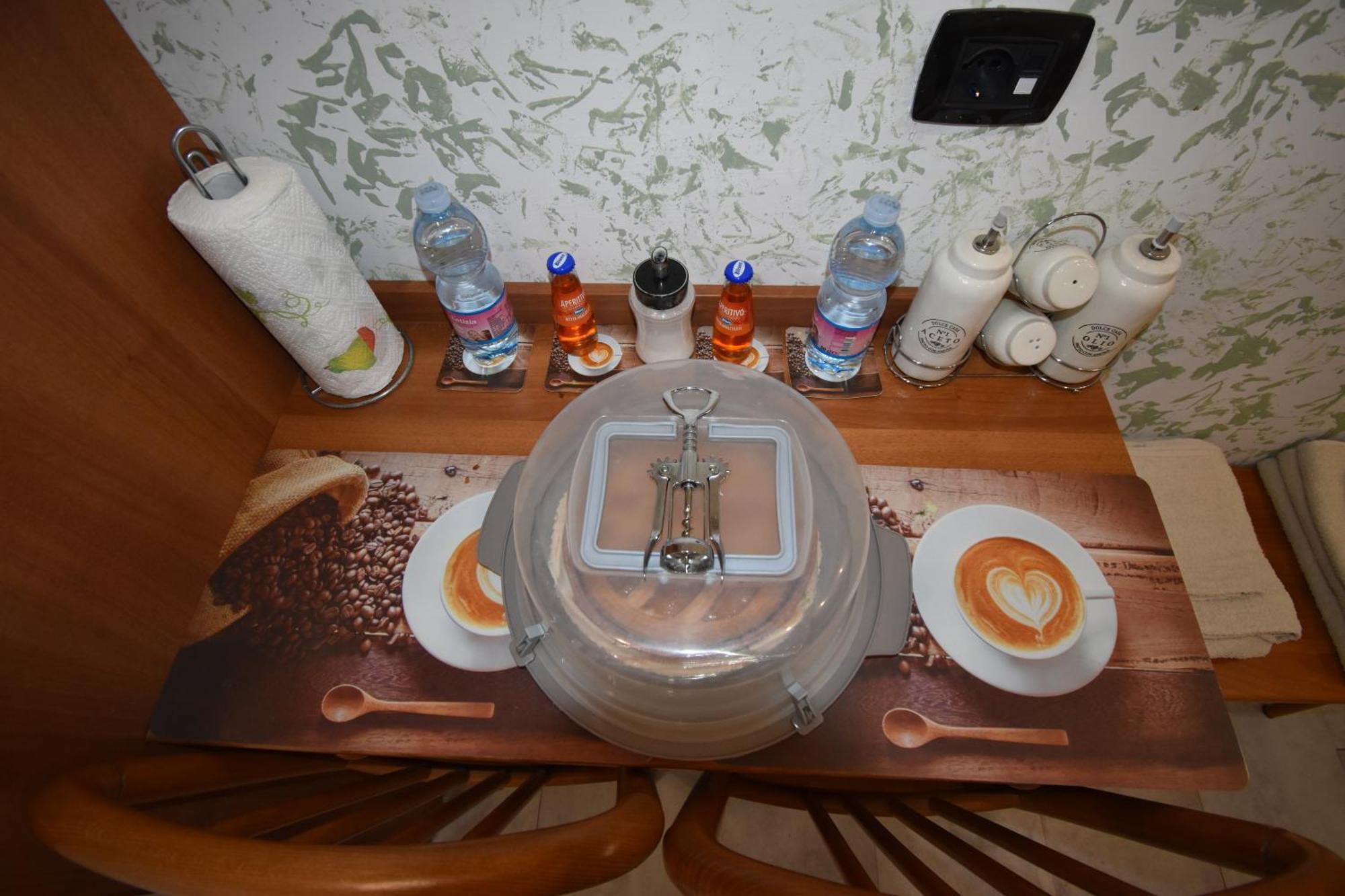 VichyeNichy Hotel Morena Phòng bức ảnh
